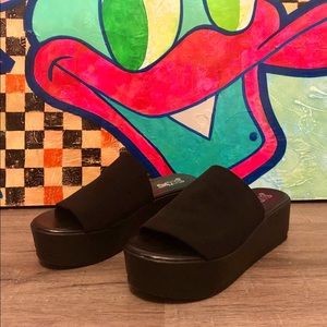 Vintage Brash Platforms